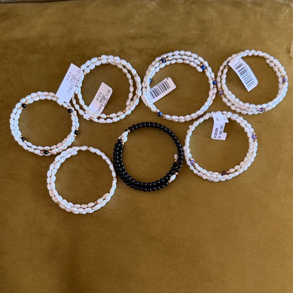 7 Elegant Pearl Bracelets with 14K Gold Accents